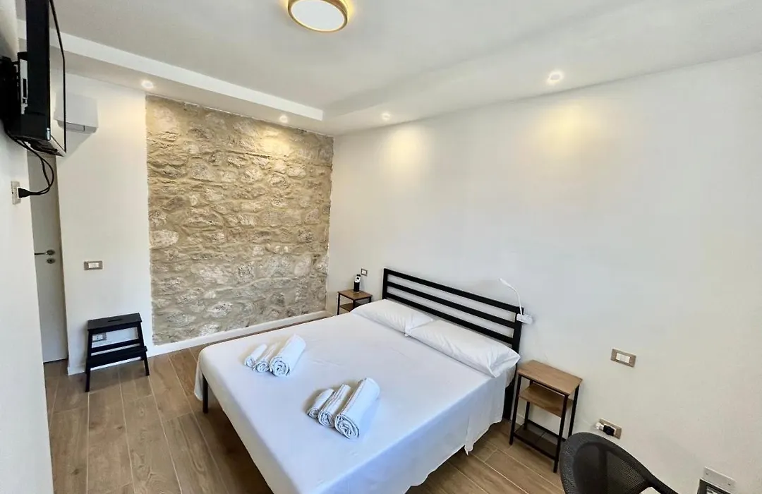 Sperlonga Sul Mare - UN LETTO IDEALE-1
